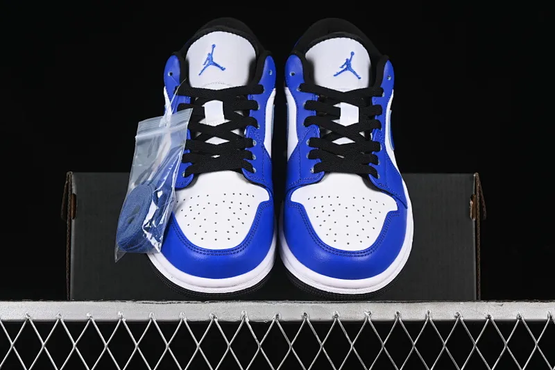 All categories Air Jordan Jordan series basketball shoes Air Jordan 1 Low Z version Air Jordan 1 Low AJ1 Joe 1 white and blue low-top retro basketball shoes 553558-124